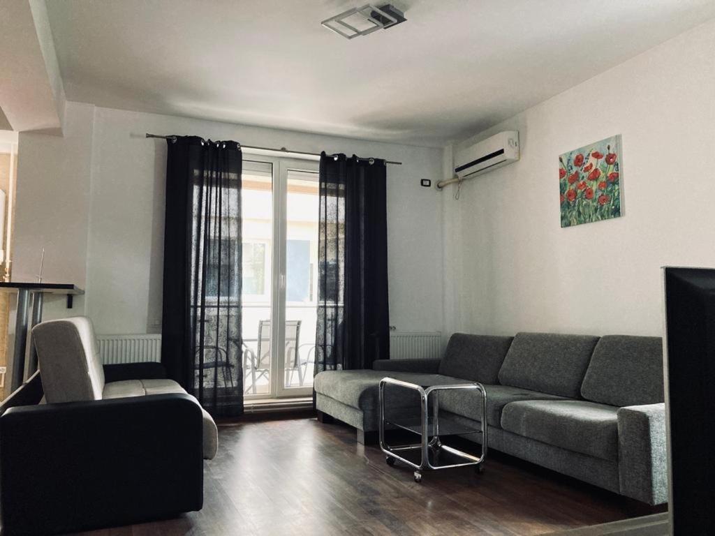 Appartement Apartament Edy à Eforie Nord Extérieur photo